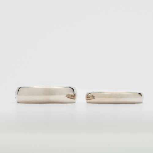 Argolla de matrimonio Confort. 4mm. Oro Blanco 14K