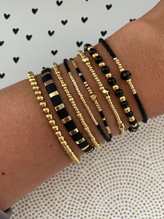 Inspiración de estilo con pulseras Mónaco