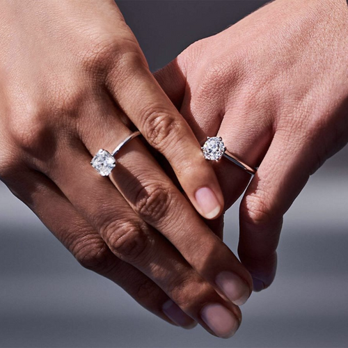 Historias románticas detrás de famosos anillos de compromiso