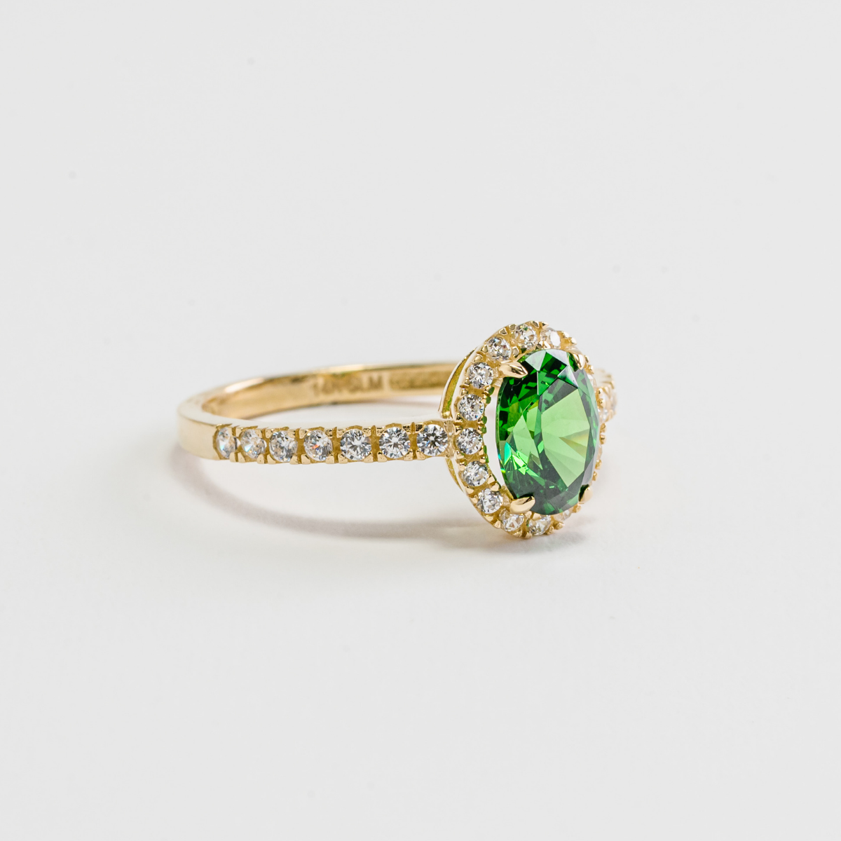 Anillo Esmeralda y Circonias- Joyería de la casa - Oro Amarillo 14K