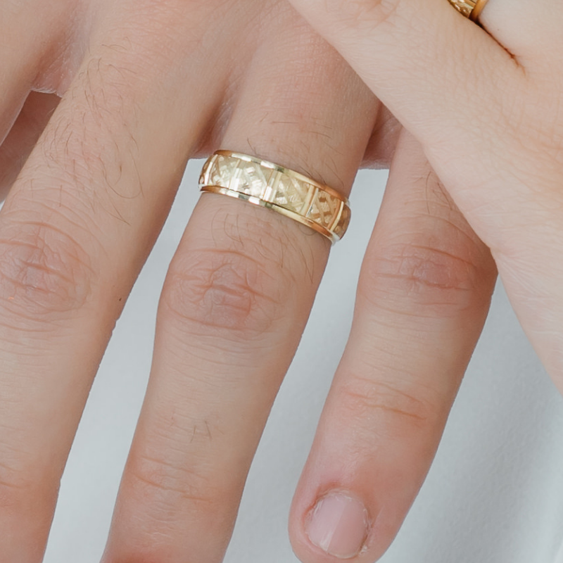 Argolla de matrimonio Clásica. 6mm. Oro Amarillo 10K