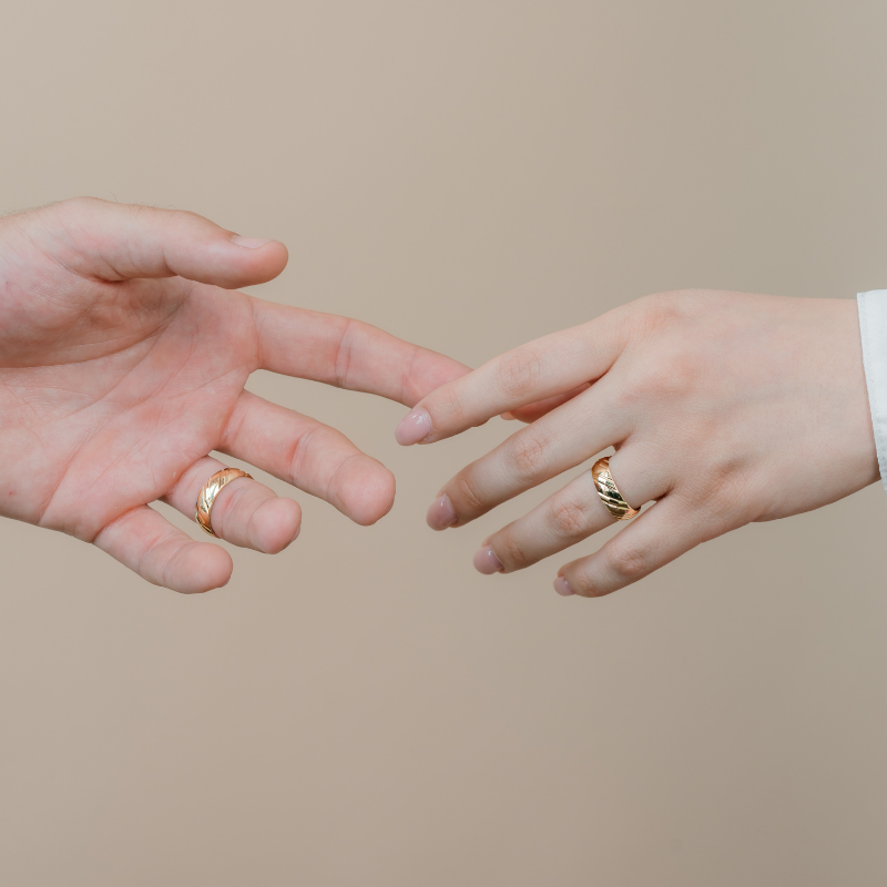 Argolla de matrimonio Clásica. 6mm. Oro Amarillo 10K
