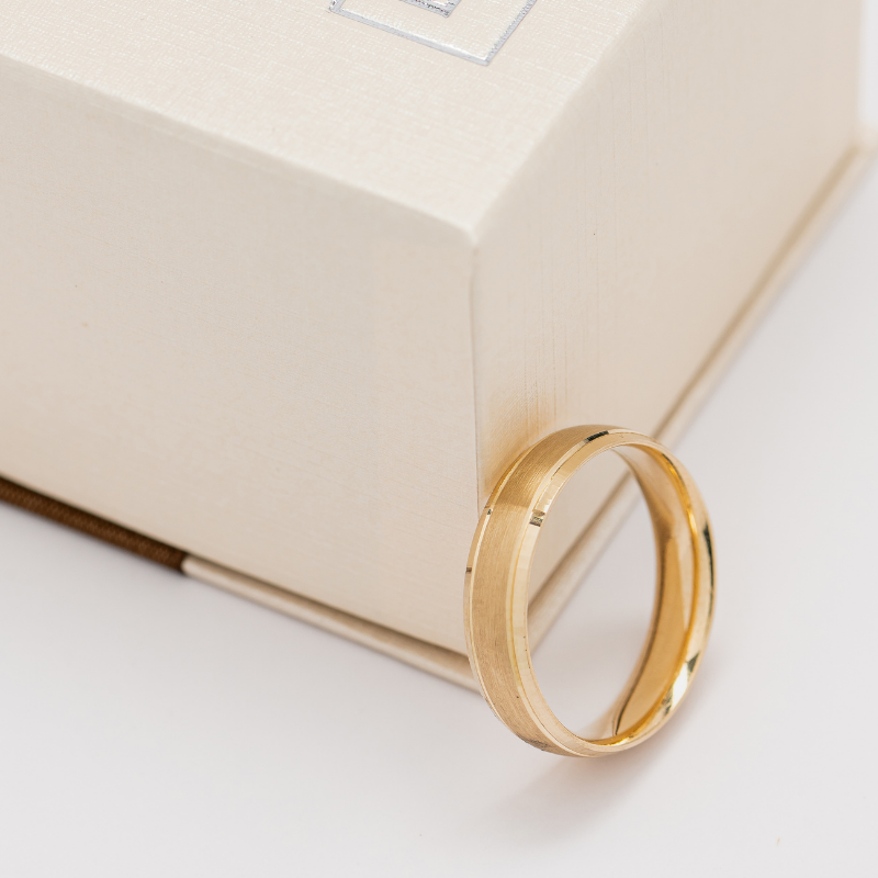 Argolla de matrimonio Confort. 6mm. Oro Amarillo 14K