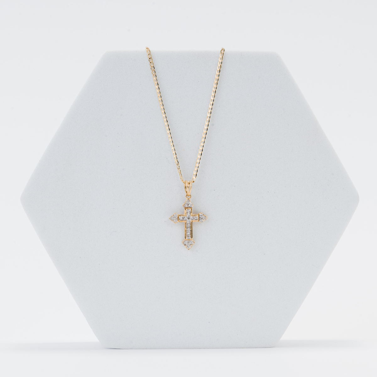 Dije de Cruz con Brillantes- Joyería de la casa - Oro Amarillo 14K