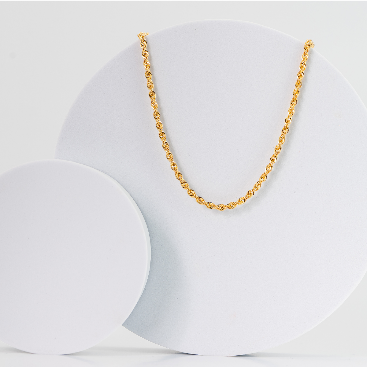 Cadena de Oro Amarillo 14K. Torsal. Medida 60 cm.