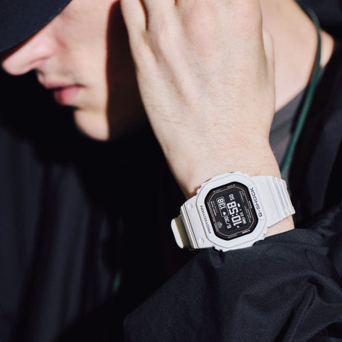 Reloj Casio DWH-5600-7