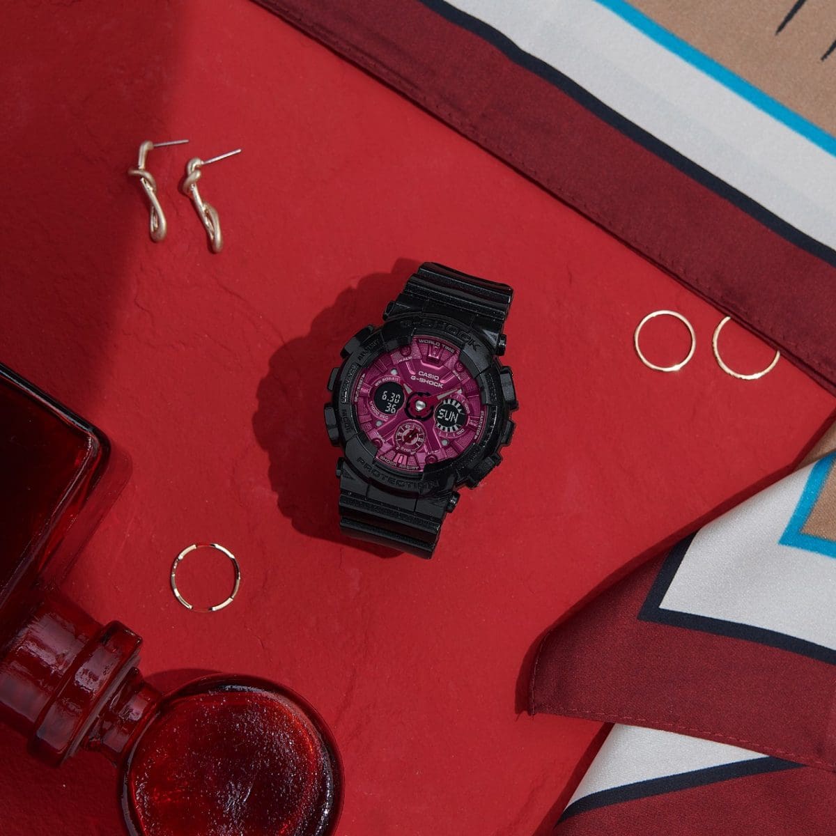 Reloj Casio G-Shock  GMA-S120RB-1A